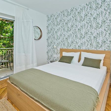 Hvar Deluxe Rooms ฮวาร์ ภายนอก รูปภาพ